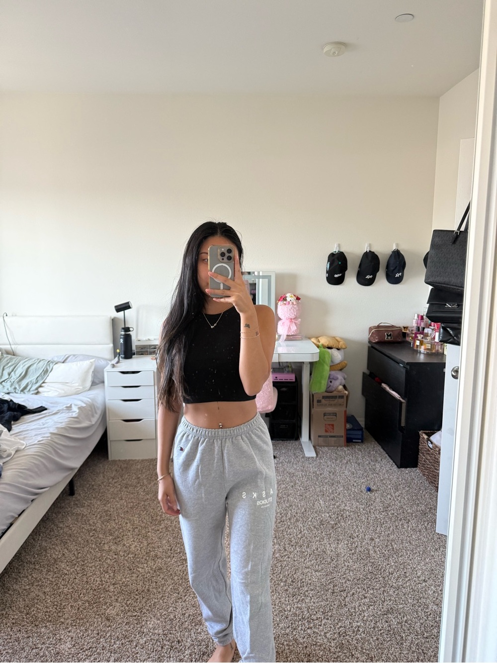 Light grey graphic champion sweatpants